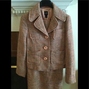 GAP Tweed Suit  Size 2 small